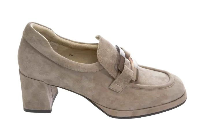 Vaneli Varena Pump -Military Suede