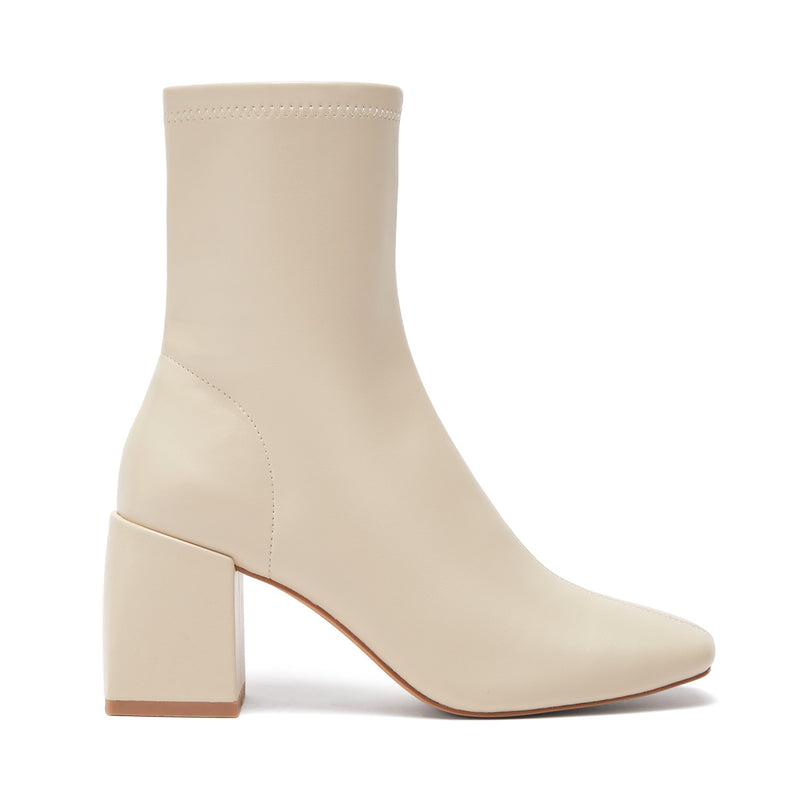 Carina Boot