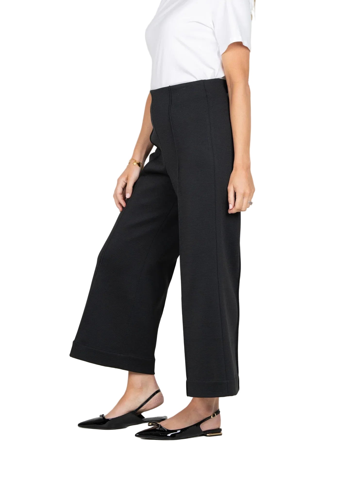 Emily McCarthy Cropped Piper Pant-Black