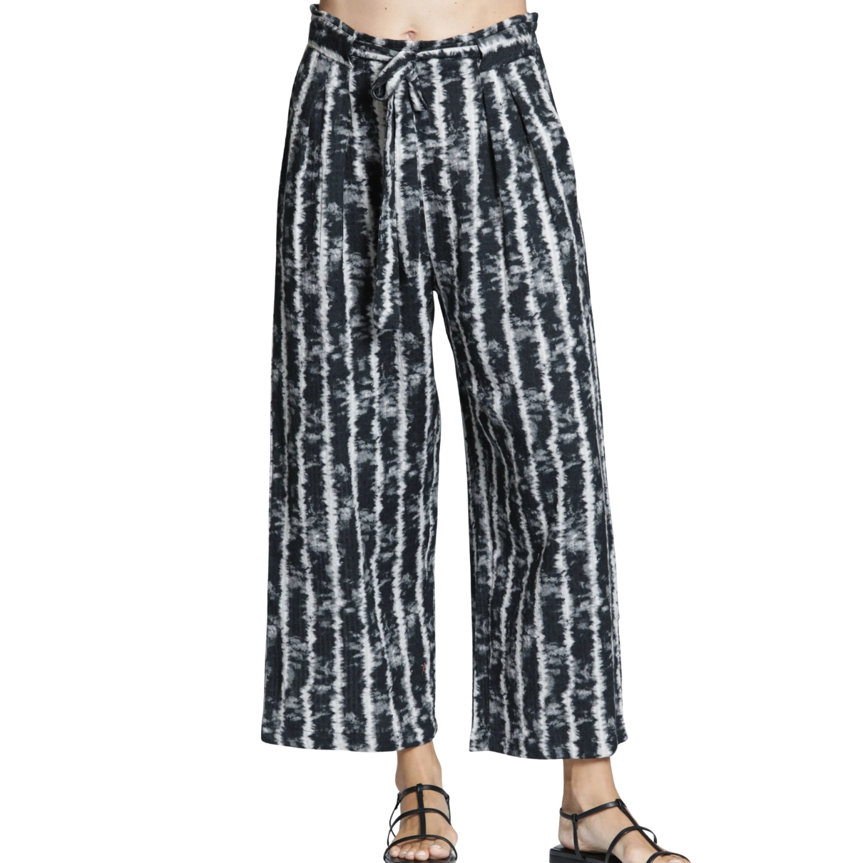 APNY Crop Wide Leg Pant -Monochrome Wash