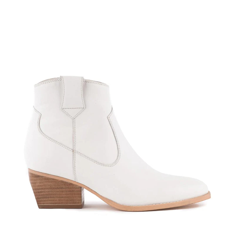 Upside Boot